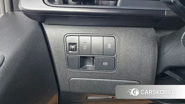 Hyundai Staria 2022 Серебряный из Кореи, фото 5