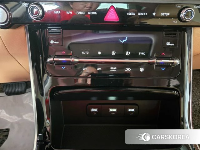 Kia Carnival 4th generation 2022 Белый из Кореи, фото 5
