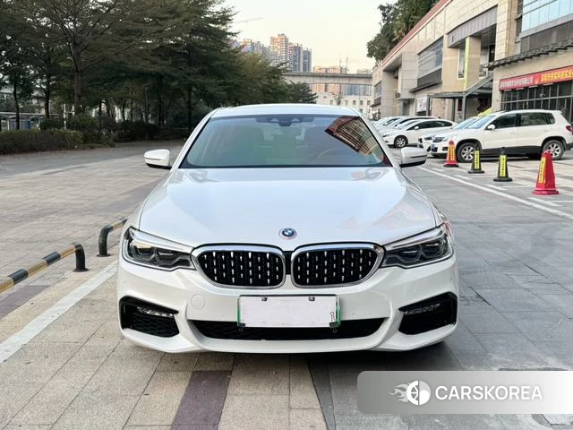 BMW 5 series PHEV 2019 Белый из Китая, фото 5