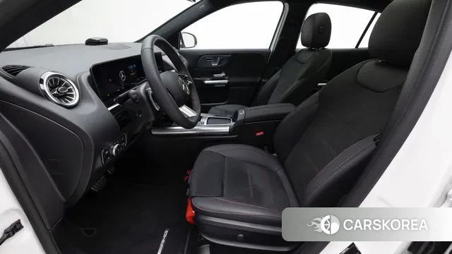 Mercedes-Benz GLA - Class H247 2025 Белый из Кореи, фото 5