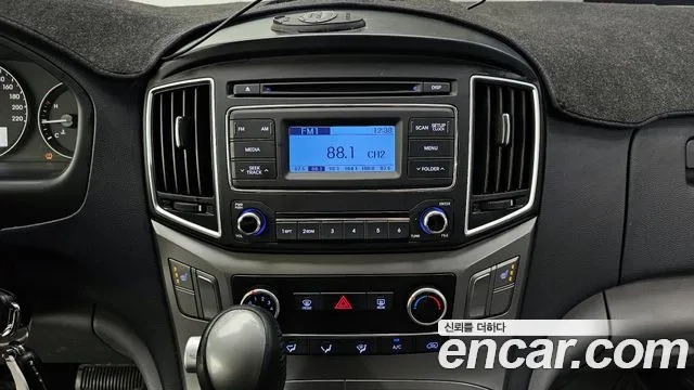 Hyundai The New Grand Starex 2019 Серебристо-серый из Кореи, фото 5