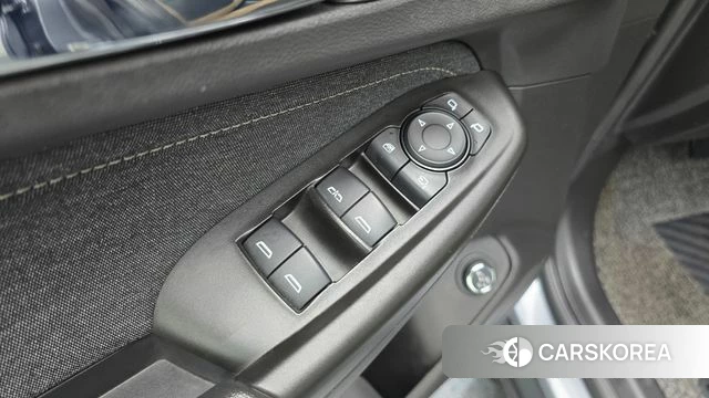 Chevrolet (GM Daewoo) Trailblazer 2020 Серебряный двухцветный из Кореи, фото 5