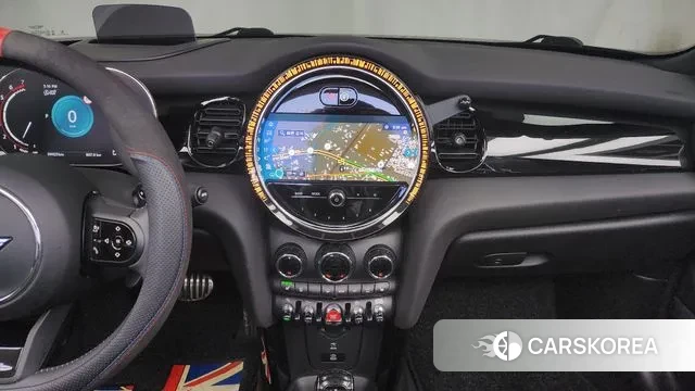 Mini Cooper S Convertible 2024 Зеленый из Кореи, фото 5