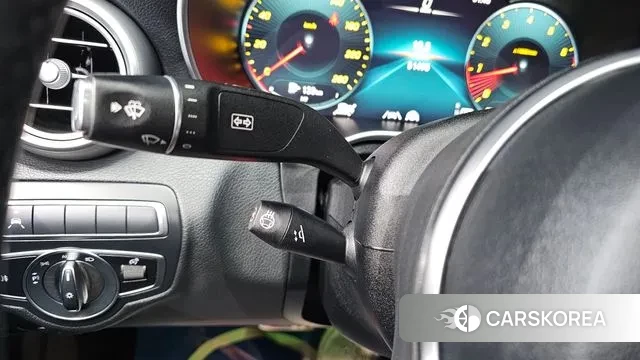 Mercedes-Benz C-Class W205 2021 Белый из Кореи, фото 5