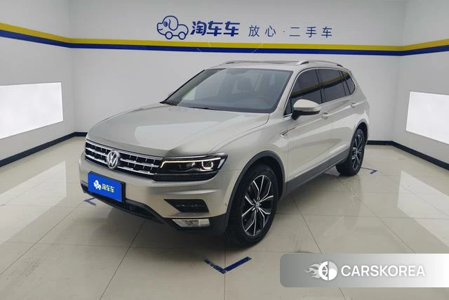 Volkswagen Tiguan L 2018 Темно-серый из Китая, фото 5