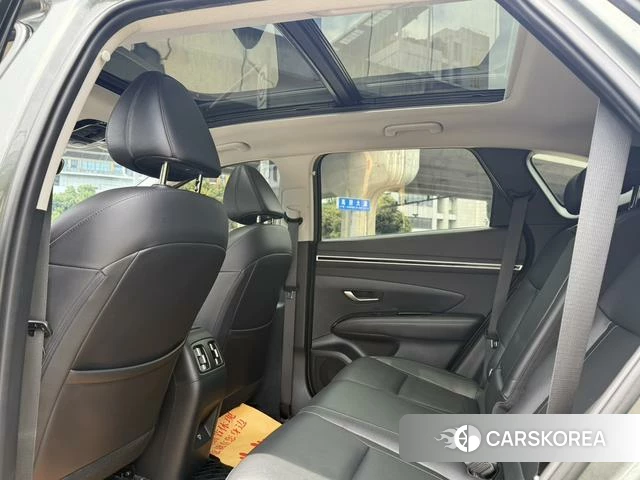 Hyundai Tucson 2022 Темно-серый из Китая, фото 5