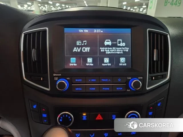 Hyundai The New Grand Starex 2020 Серебристо-серый из Кореи, фото 5