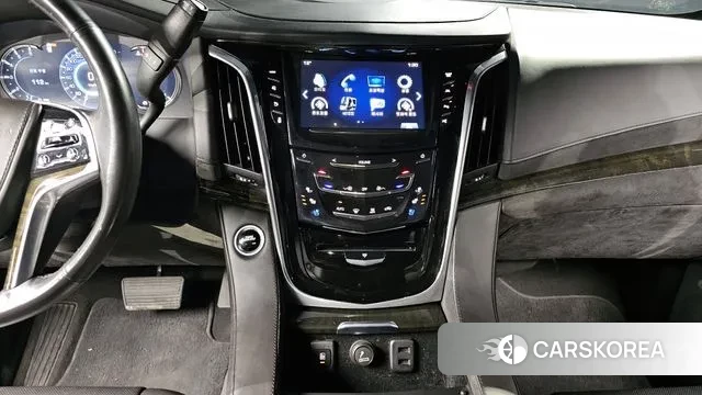 Cadillac Escalade 2019 Белый из Кореи, фото 5