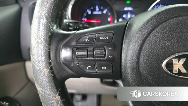 Kia The New Carnival 2018 Серебряный из Кореи, фото 5