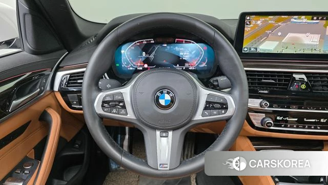 BMW 5 Series (G30) 2022 Белый из Кореи, фото 5