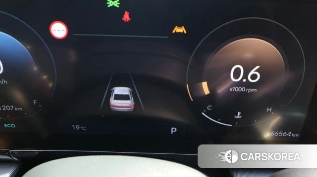 Hyundai Grandeur (GN7) 2023 Серебристо-серый из Кореи, фото 5