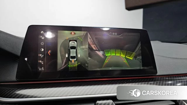 BMW 5 Series (G30) 2018 Белый из Кореи, фото 5