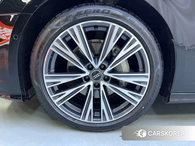 Audi A6L 2025 Черный из Китая, фото 5