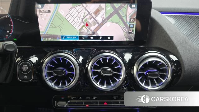 Mercedes-Benz GLA - Class H247 2023 Черный из Кореи, фото 5