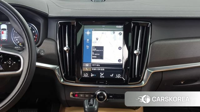 Volvo V90 Cross-Country 2018 Серый из Кореи, фото 5