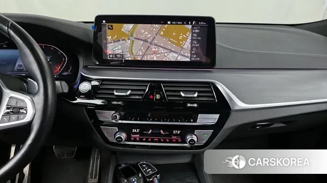 BMW 6 Series GT (G32) 2022 Белый из Кореи, фото 5