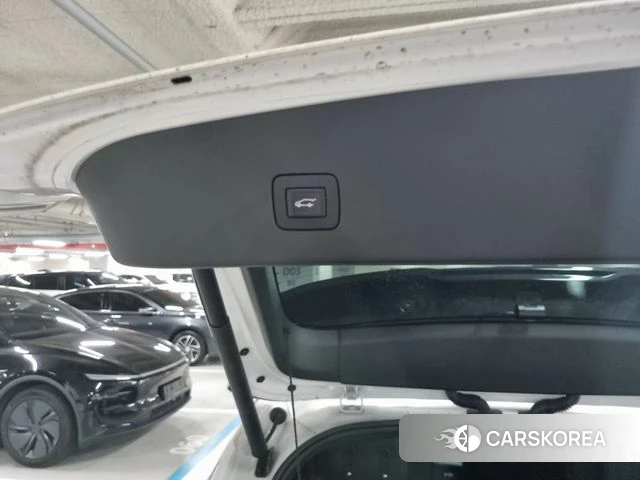Chevrolet (GM Daewoo) Trax Crossover 2023 Белый из Кореи, фото 5