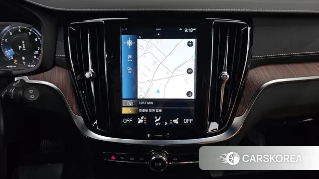 Volvo V60 Cross-Country 2nd Generation 2020 Серый из Кореи, фото 5