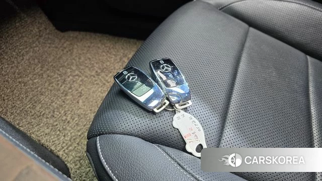 Mercedes-Benz E-Class W213 2021 Белый из Кореи, фото 5