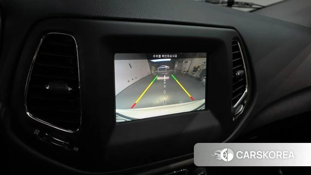 Jeep Compass 2nd Generation 2018 Белый из Кореи, фото 5