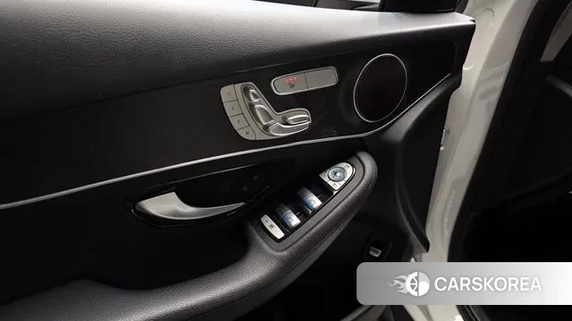 Mercedes-Benz GLC-Class X253 2019 Белый из Кореи, фото 5