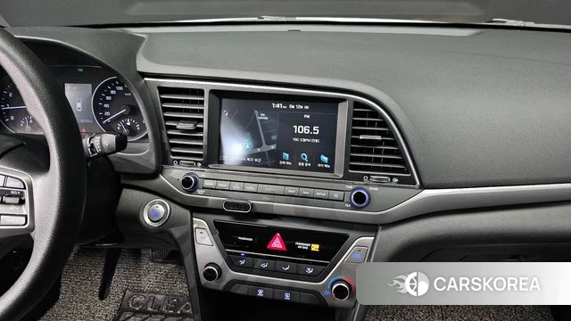 Hyundai Avante AD 2018 Белый из Кореи, фото 5