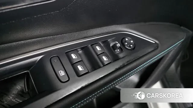 Peugeot 5008 second generation 2024 Белый из Кореи, фото 5