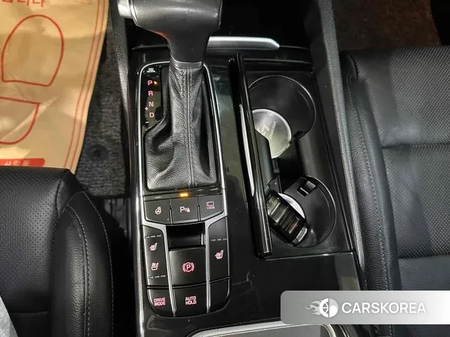 Kia Come New K7 2018 Белый из Кореи, фото 5