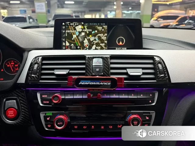 BMW 3 Series (F30) 2018 Синий из Кореи, фото 5