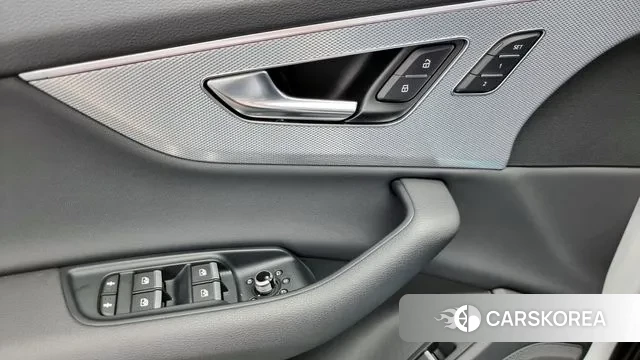 Audi Q7 (4M) 2021 Белый из Кореи, фото 5