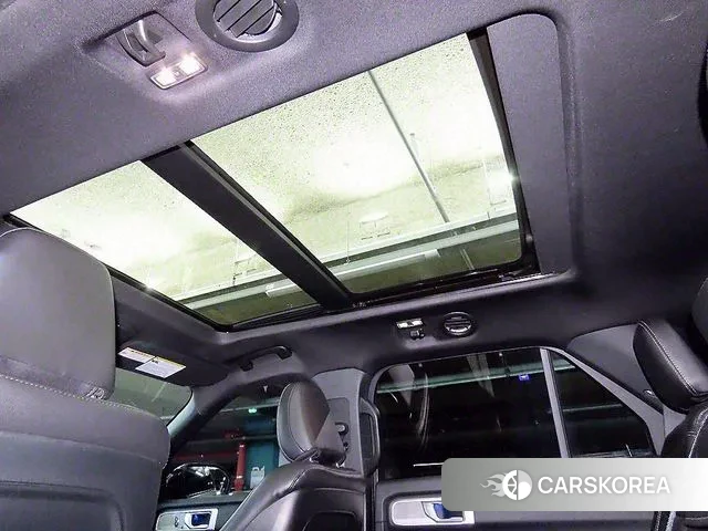 Ford Explorer 6th Generation 2020 Белый из Кореи, фото 5