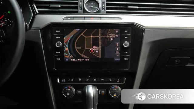 Volkswagen Passat GT (B8) 2018 Белый из Кореи, фото 5