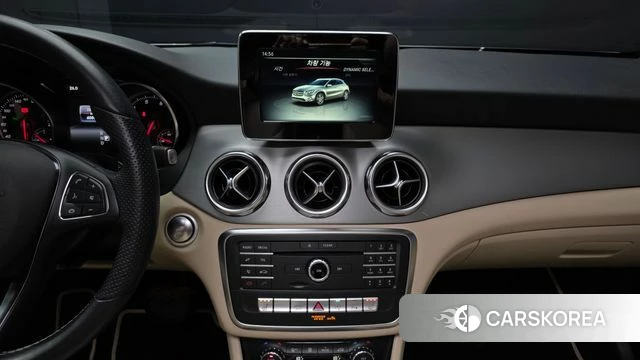 Mercedes-Benz GLA-Class X156 2019 Белый из Кореи, фото 5