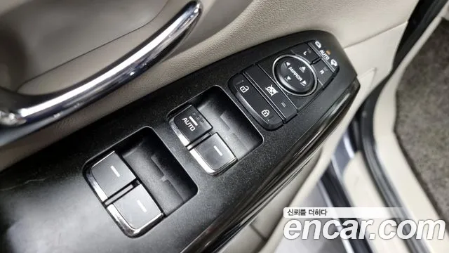 Kia The New Carnival id 2352527 из Кореи 5