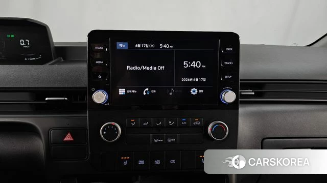 Hyundai Staria 2023 Серый из Кореи, фото 5
