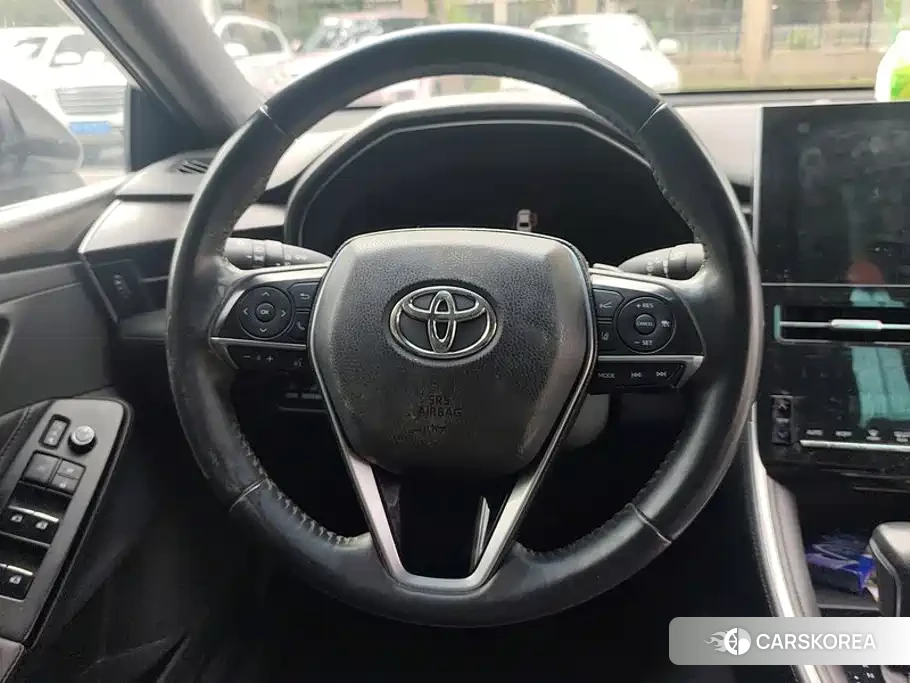 Toyota Avalon 2022 Silver/gray из Китая, фото 5