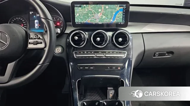 Mercedes-Benz C-Class W205 2019 Белый из Кореи, фото 5