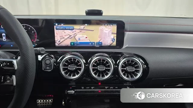 Mercedes-Benz CLA-Class C118 2025 Белый из Кореи, фото 5