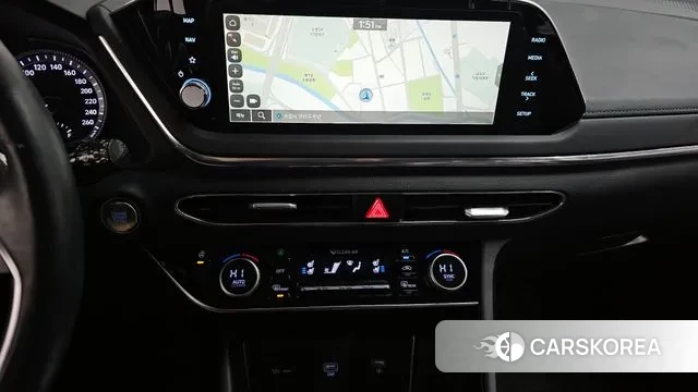 Hyundai Sonata (DN8) 2021 Серебряный из Кореи, фото 5