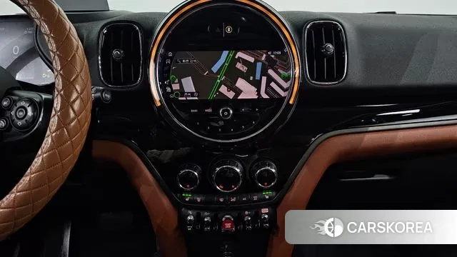 Mini Cooper SD Countryman 2021 Цвет галактики из Кореи, фото 5