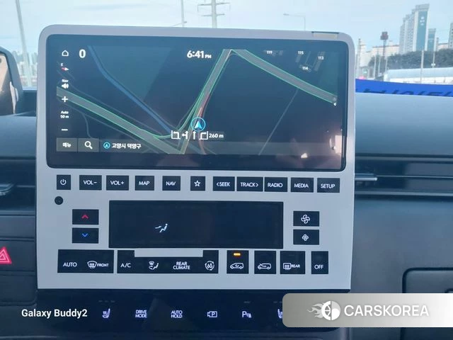 Hyundai Staria 2023 Желтый из Кореи, фото 5