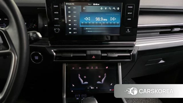 Ssangyong Torres 2023 Темно-зеленый из Кореи, фото 5