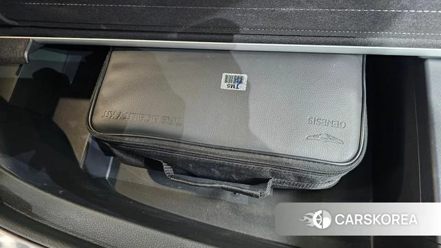 Genesis GV80 2024 Черный из Кореи, фото 5