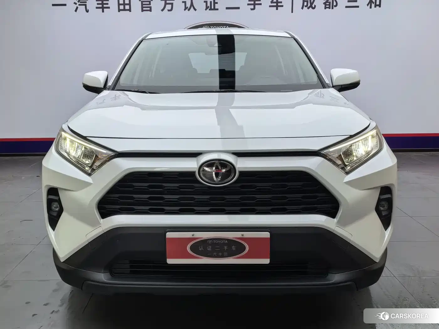 Toyota RAV4 Rongfang 2025 Белый из Китая, фото 5