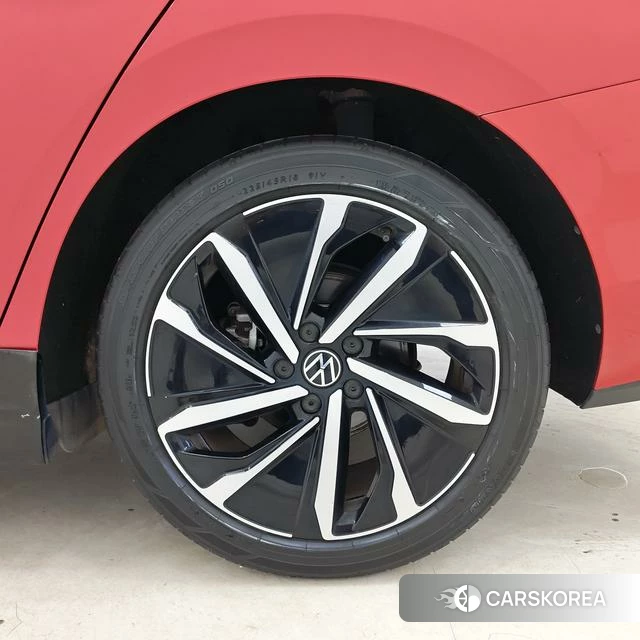 Volkswagen Lingdu 2022 Красный из Китая, фото 5