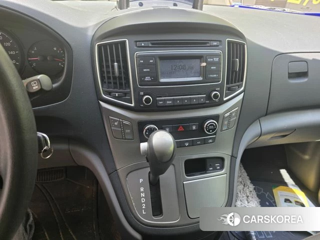 Hyundai The New Grand Starex 2018 Желтый из Кореи, фото 5