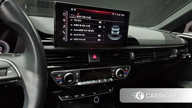 Audi A4 (B9) 2021 Черный из Кореи, фото 5