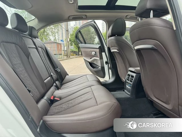 BMW i3 2024 Белый из Китая, фото 5
