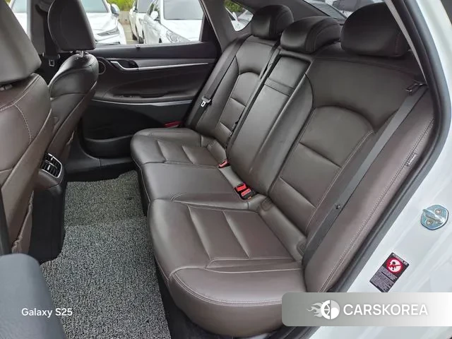Hyundai Grandeur IG 2018 Белый из Кореи, фото 5