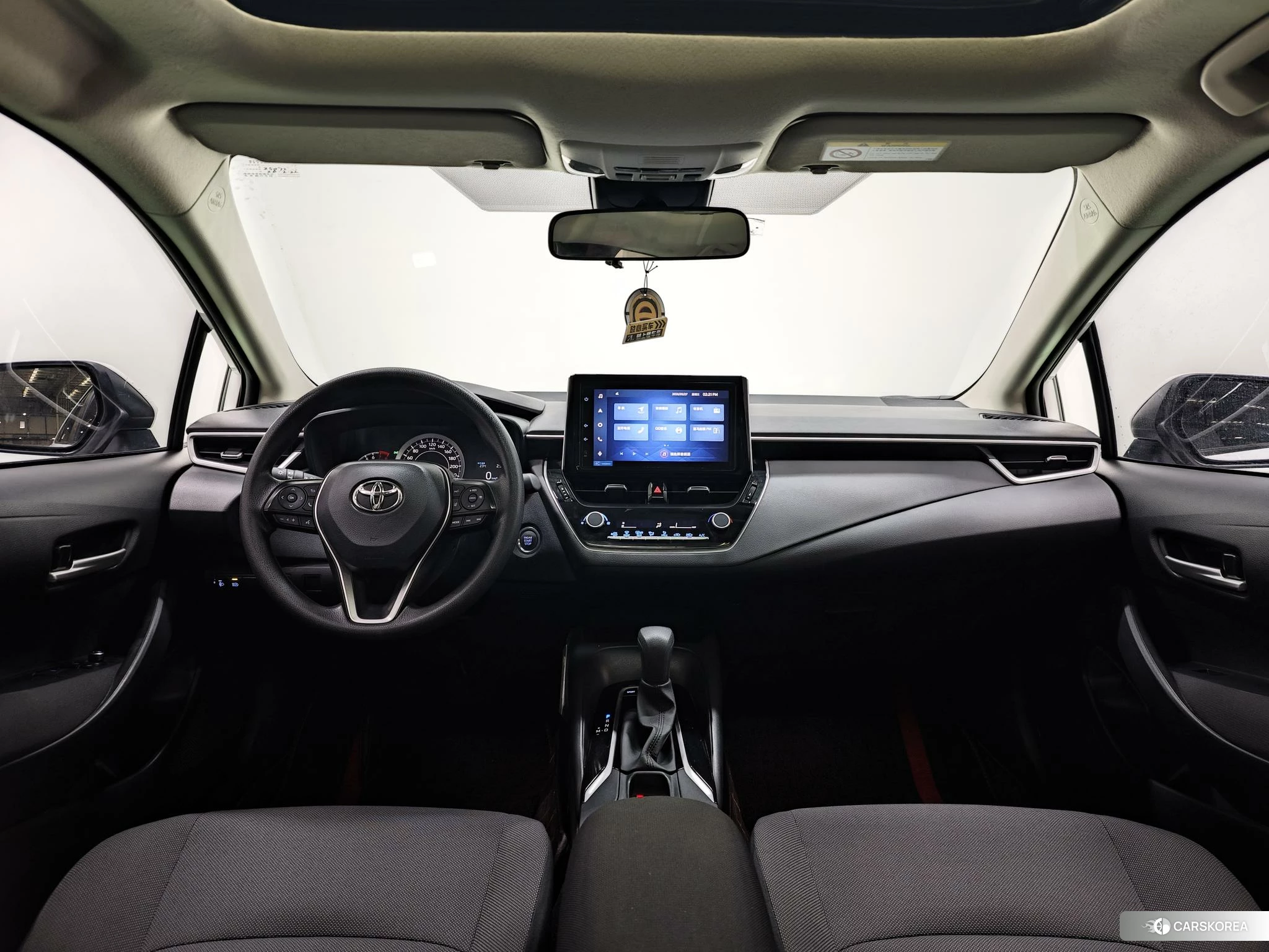 Toyota Corolla 2021 Белый из Китая, фото 5